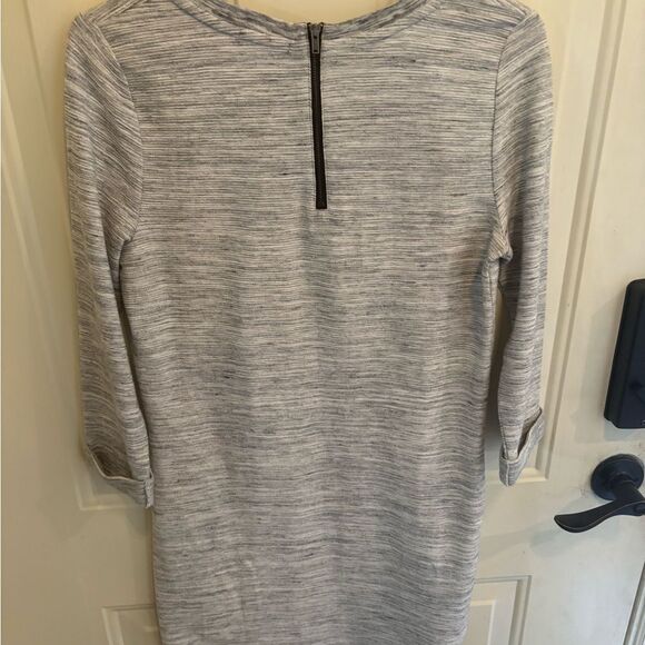 GAP Gray A-Line Dress with 3/4 Sleeves - Picture 5 of 6